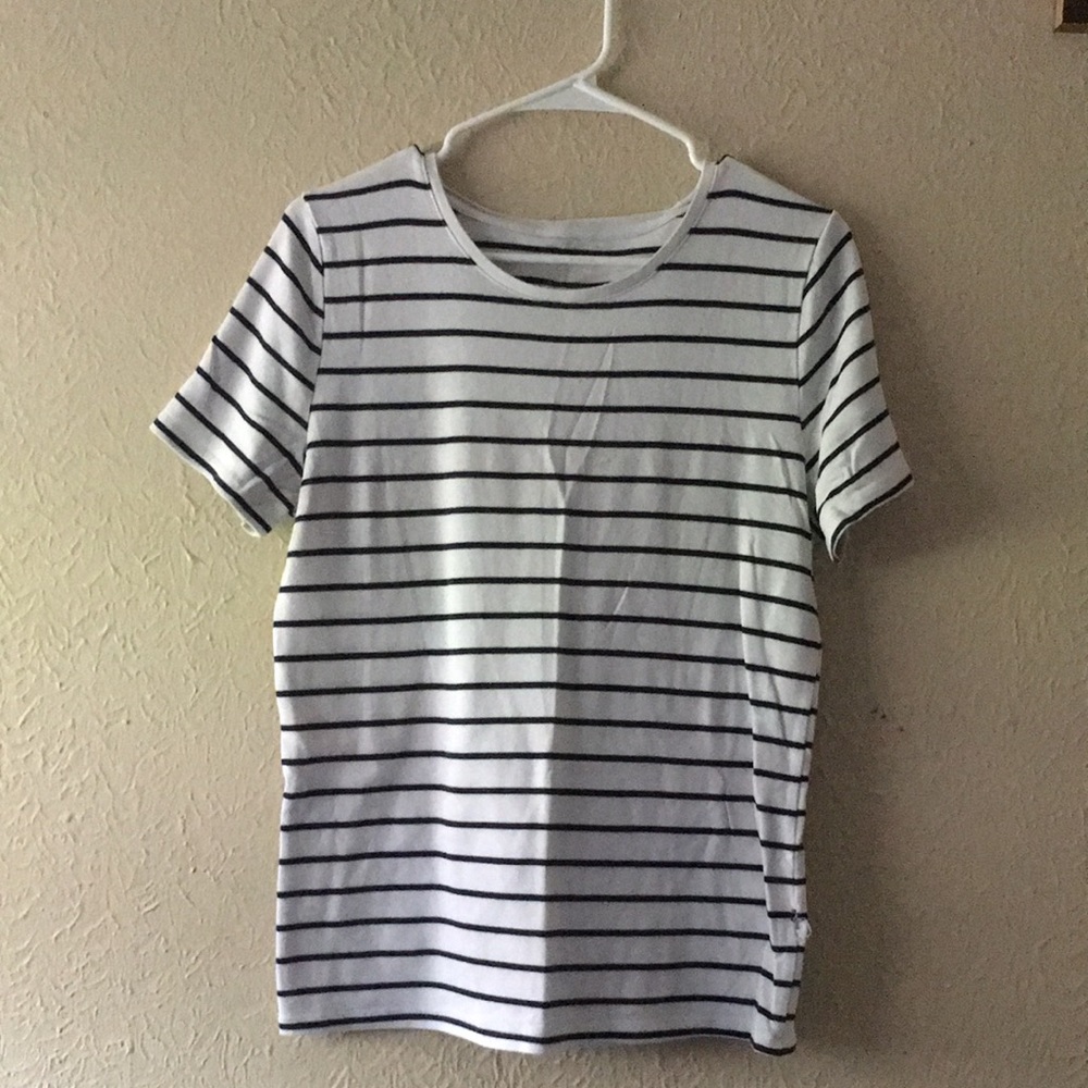 Black and white striped t shirt